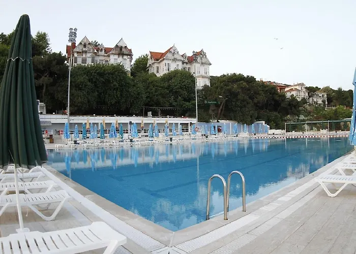 Anadolu Kulubu 5* Adalar